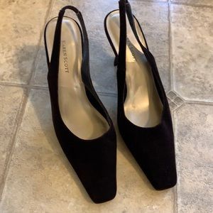 Chocolate brown velvet shoes